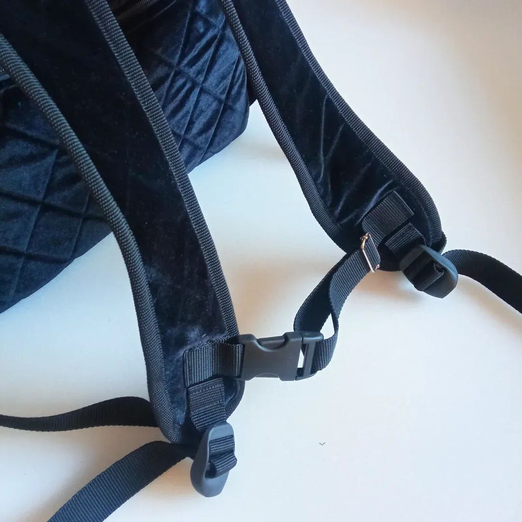 Vanilly black velvet backpack