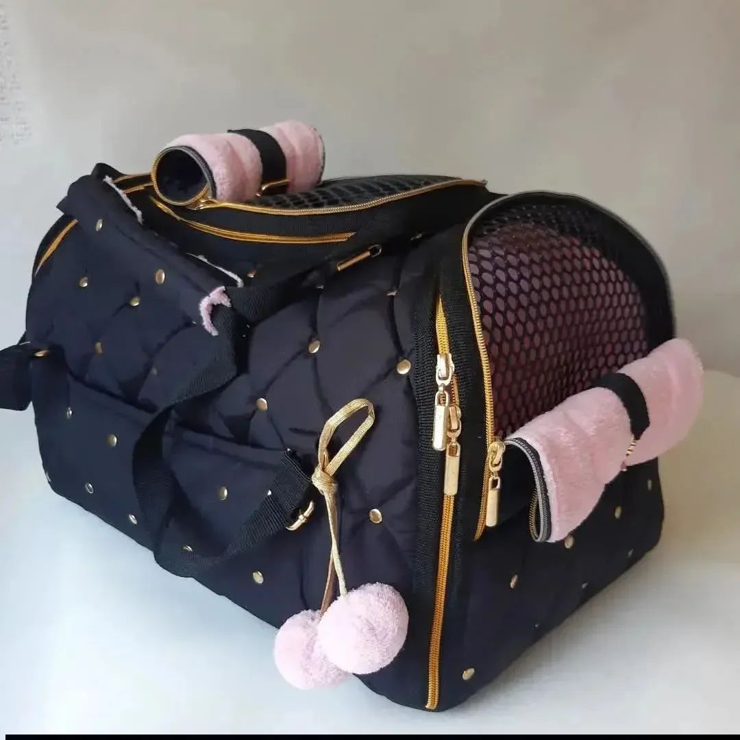 Vanilly pet accessories Royal Travel Box